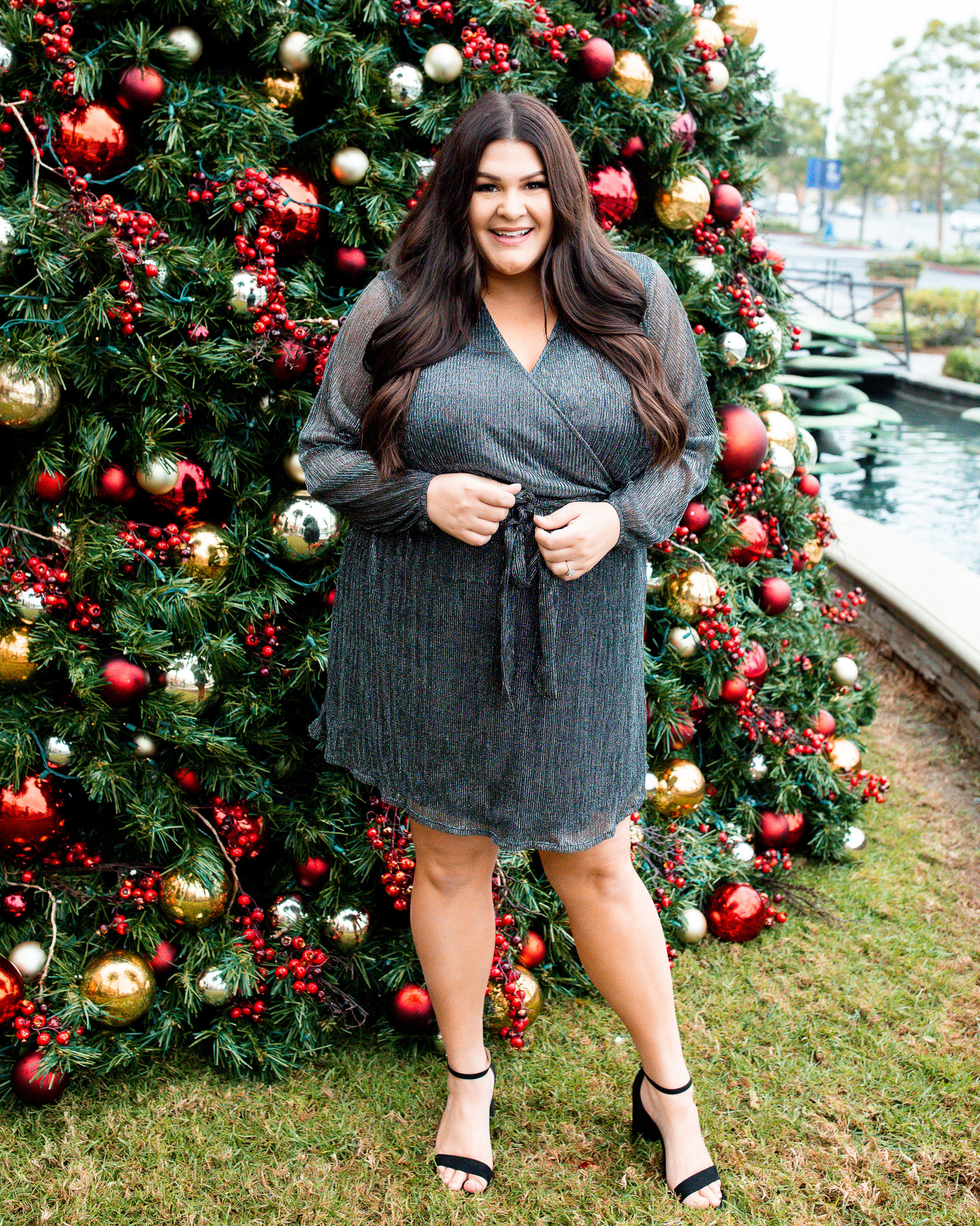 Plus size sales holiday wear